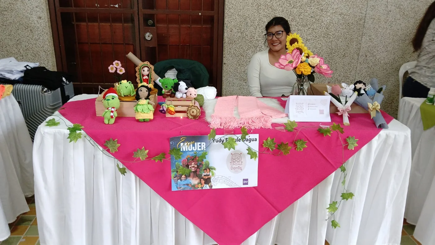 Stand y exhibición en ferias de Damia Tejidos 1